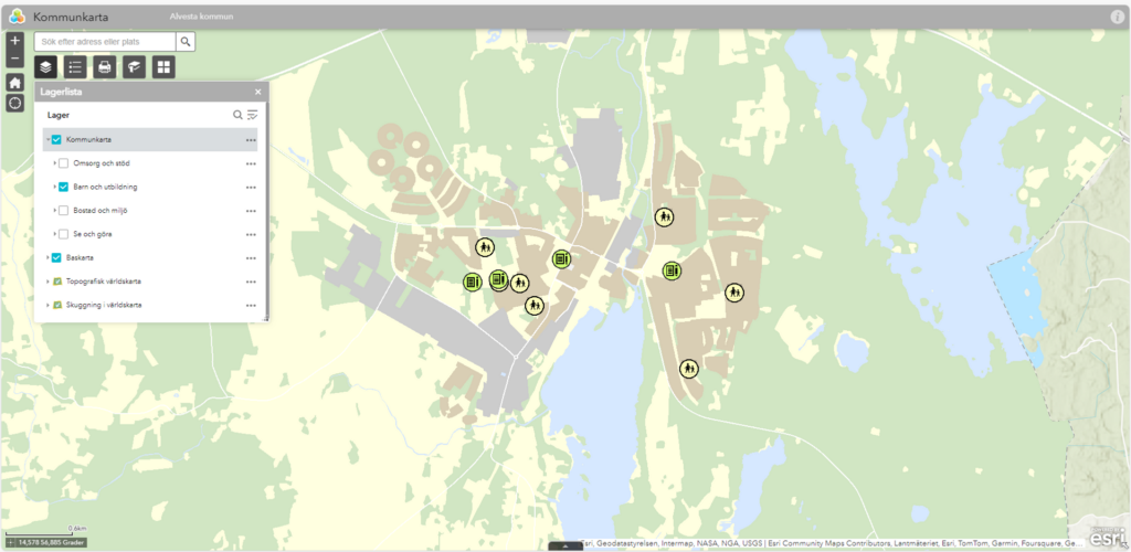 En karta över Alvesta där förskolor och skolor är markerade med symboler